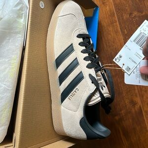 Adidas Gazelle Shoes